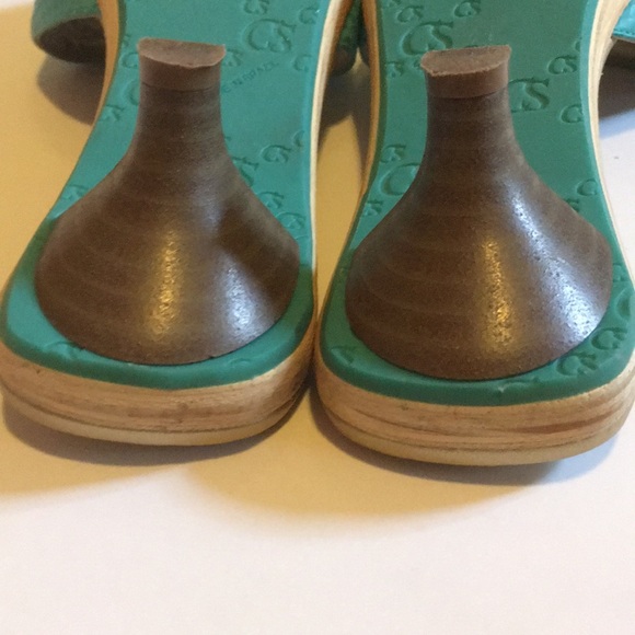 Carmen Steffens peep toe heels. Gold and green - Picture 7 of 8